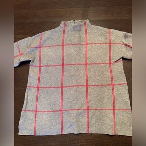 Tahari Gray and Red Grid Pattern Sweater